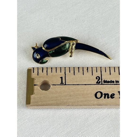 Vintage Tropical Parrot On Branch Brooch Jewel Green Blue Enamel Crystal Eyes - Picture 7 of 7